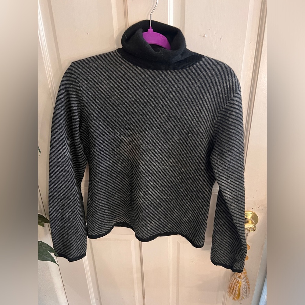 Eddie Bauer black sweater with diagonal gray stripes